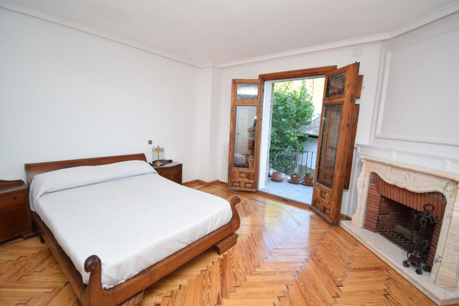 La Casona Imperial 2 Villa Galapagar Ngoại thất bức ảnh